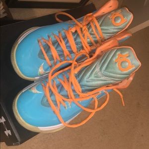 SALE🎈🎈🏀Kevin Durant “MIAMI” Basketball Sneakers